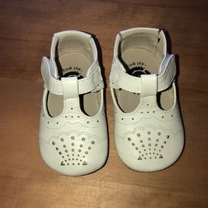 Livie & Luca Barely Worn Mary Janes